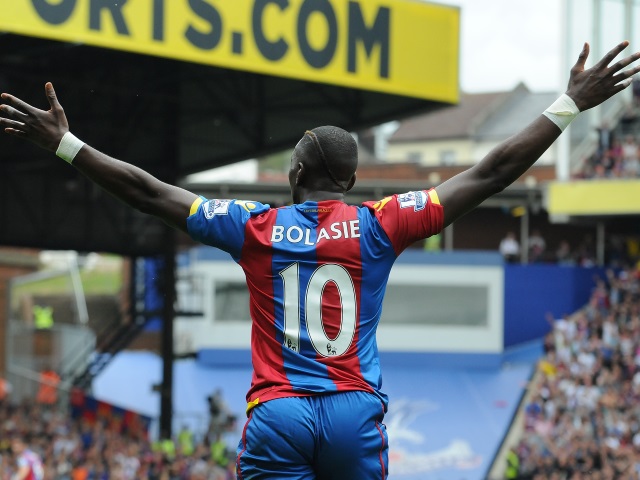 Bolasie Arms Spread